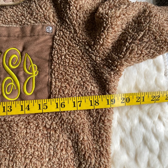 MarleyLilly monogrammed Sherpa pullover - Picture 9 of 10